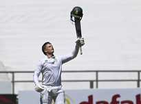 他不仅提升 他不仅提升